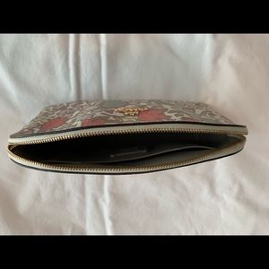 cosmetic bag